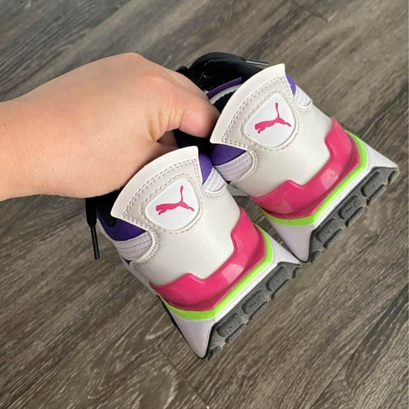 Puma Platform Sneakers - Picture 3 of 5